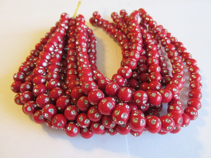 (image for) Red acrylic rounds with crystals #1079
